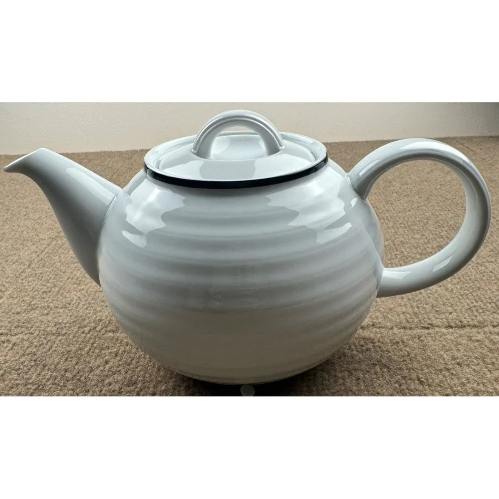 CRATE & BARREL Spal Roulette White Ribbed Porcelain Teapot Blue Trim Excellent